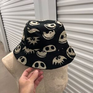 Stylish Black and Cream Graphic Bucket Hat